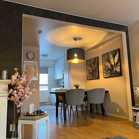 Private Bedroom Near Airport And Self Check In