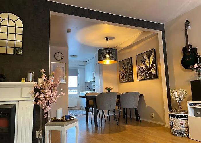 Private Bedroom Near Airport And Self Check In